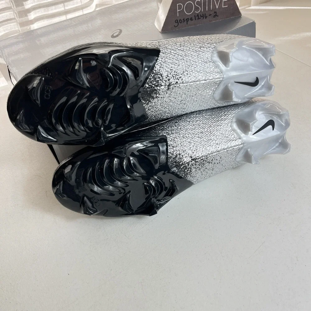 Nike Vapor Edge Speed 360 2 Metallic Silver Black Men Size 7.5 Football‎ Cleats